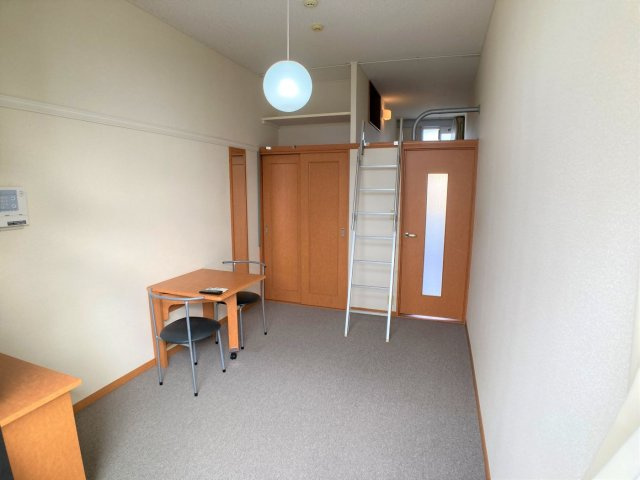 【寝室】 | 設備・仕様は号室により異なる為、現況を優先致します。