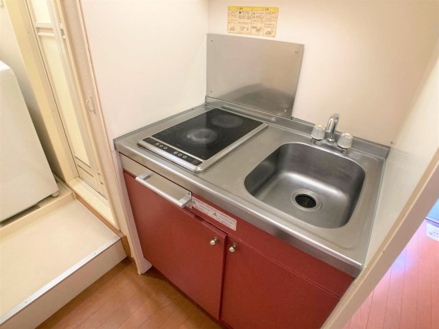 【キッチン】 | 設備・仕様は号室により異なる為、現況を優先致します。