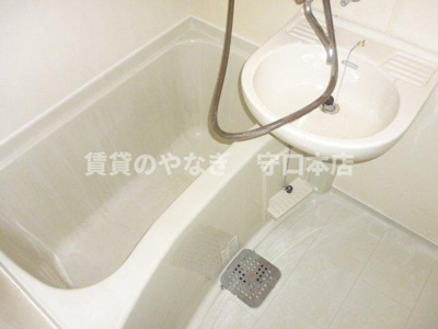 【浴室】 | メゾンズイエン