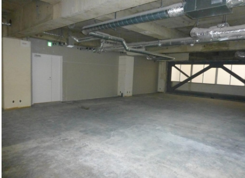 SHICATA　BLDG7階の内装