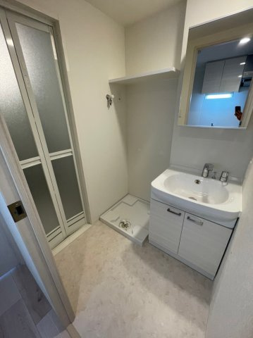 エスリード名古屋東別院　名古屋市賃貸　仲介手数料無料の洗面所|玄関