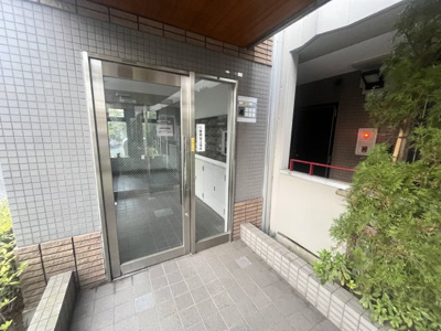 【エントランス】 | ゼファ・エス