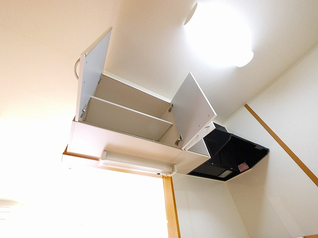 プロムナードⅡのキッチン|コンパクトなキッチンで掃除もラクラク
