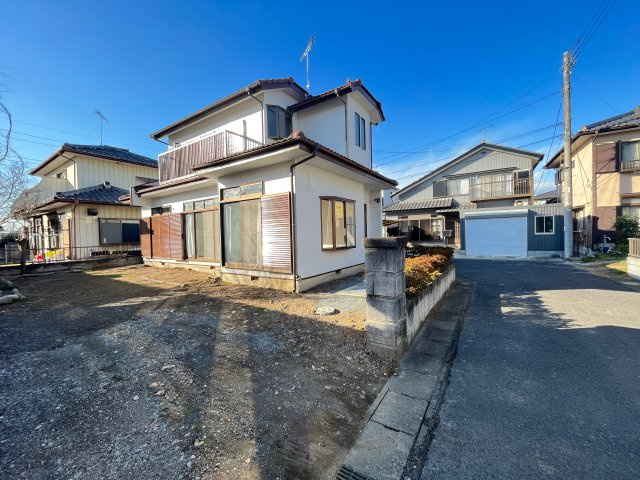 太田市鳥山下町の前面道路含む現地写真|閑静な住宅地！
南向きで風通しの良い家♪