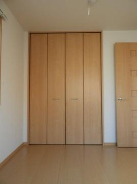 プレジオ六番館の居間・リビング|室内