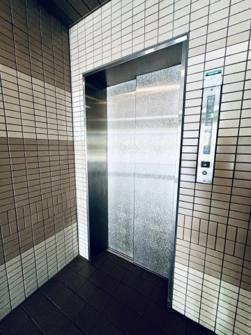 藤和シティコープ三ノ輪駅前のその他共用部分|エレベーターは1基