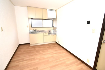 【キッチン】 | メイプルハウスＡ