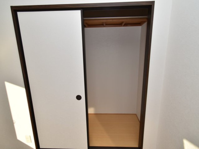 【収納】 | メイプルハウスＡ | クローゼット風に変更しました