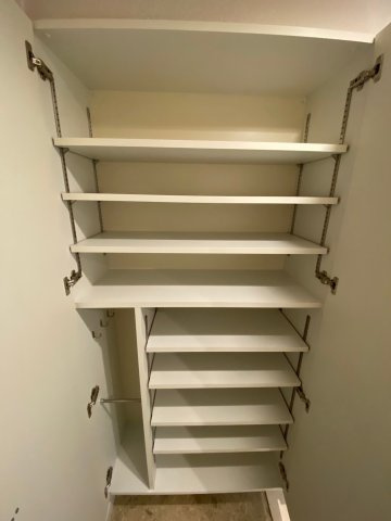 エスティ・ロアール神戸西の収納