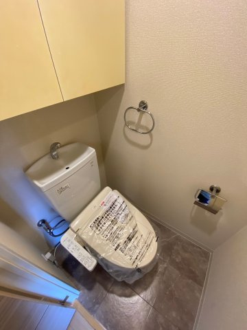 エスティ・ロアール神戸西のトイレ