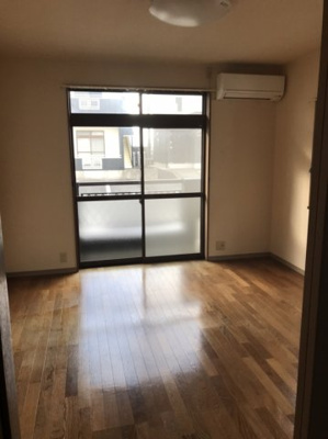 【洋室】 | シャルム天神