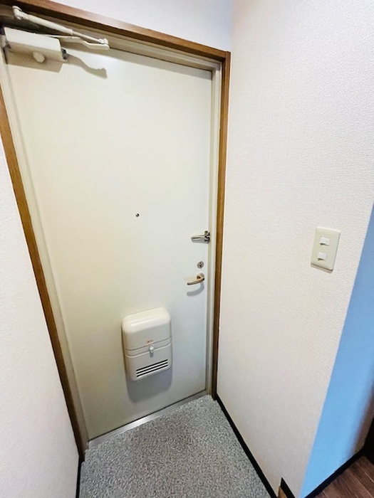 シュクレ大船の玄関