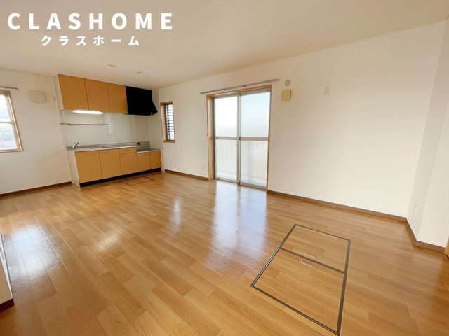 グリーンパーク西端　　刈谷市近郊の賃貸ならクラスホーム刈谷の居間・リビング|同物件の別部屋になります。