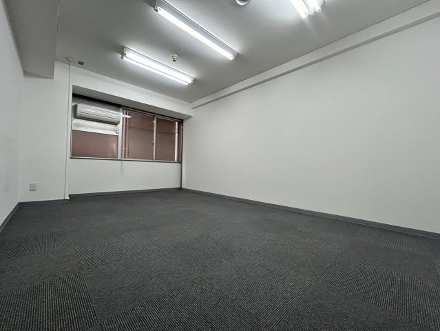 第６松屋ビルの内装