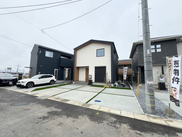 ONE HOUSE－ワンハウス－小倉南区朽網東2丁目【小倉南区　新築戸建て】の外観|バス停まで徒歩４分と交通も便利♪【小倉南区　新築戸建て】