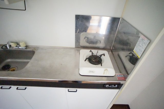 千葉市花見川区幕張本郷６丁目の賃貸マンションのキッチン