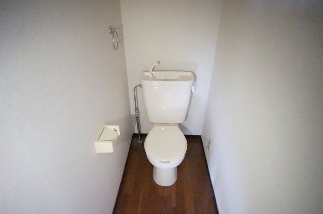 千葉市花見川区幕張本郷６丁目の賃貸マンションのトイレ