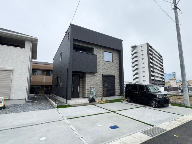 ONE HOUSE－ワンハウス－小倉南区朽網東2丁目【小倉南区　新築戸建て】の外観|バス停まで徒歩４分と交通も便利♪【小倉南区　新築戸建て】