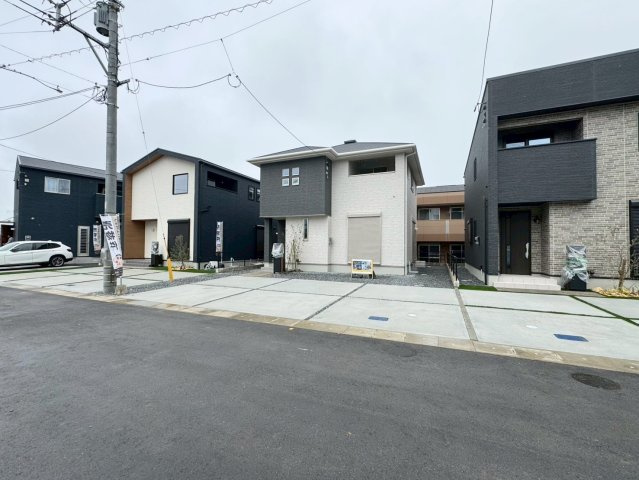 SUN COURTーサンコート－小倉南区朽網東2丁目【小倉南区　新築戸建て】の外観|優しい色合いの外観です♪【小倉南区　新築戸建て】