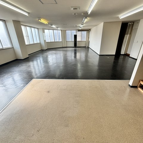 エスタビルのロビー