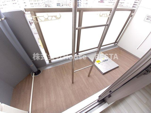エステムコート神戸元町ヒルズのバルコニー