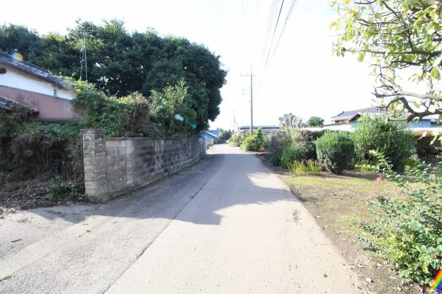 野木町友沼の前面道路含む現地写真|道路　東側から撮影