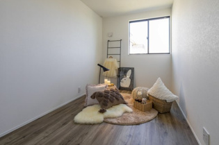 宝塚市雲雀丘2丁目新築一戸建ての洋室