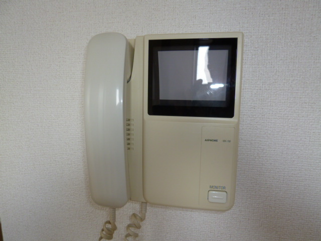 ファミール・ビラＡのセキュリティ|ＴＶインターホン