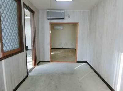 大徳寺隣の一棟貸しの内装