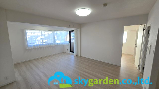 ライオンズマンション茅ヶ崎中央公園の居間・リビング