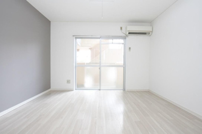 【洋室】 | レジデンス徳島