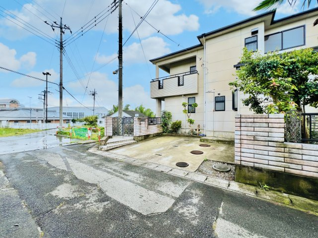 高崎市箕郷町生原の前面道路含む現地写真|前面道路は、交通量が少なく、出入りしやすいです！