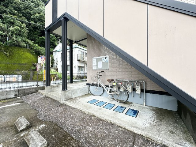 ソレーユ布師田のエントランス