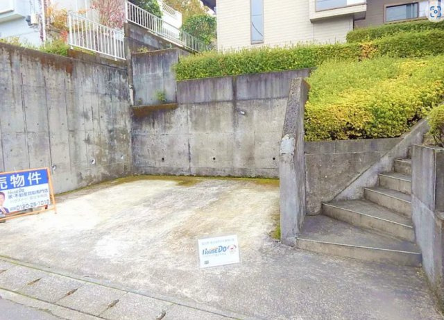 中古住宅　富士市大淵の駐車場