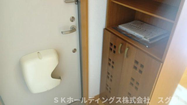 エールとよおかビルの玄関