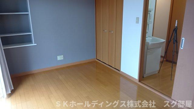 エールとよおかビルの居間・リビング