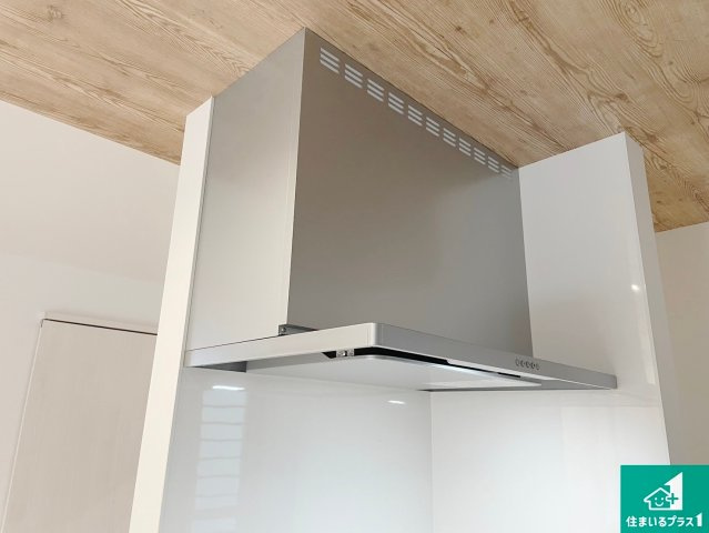 桜井市芝　新築一戸建ての設備|汚れにくいスロットフィルタでお手入れラクラク！ＬＥＤ照明付き！