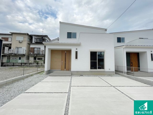 桜井市芝　新築一戸建ての外観|安心の10年保証！外観を美しく保ち、雨水で汚れを落とします！気になることがありましたら、お気軽にお問い合わせください！