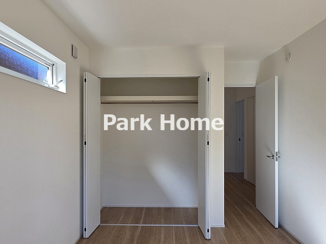 高知市小津町・4号地-新築戸建ての収納|２F:5.98洋室クローゼット