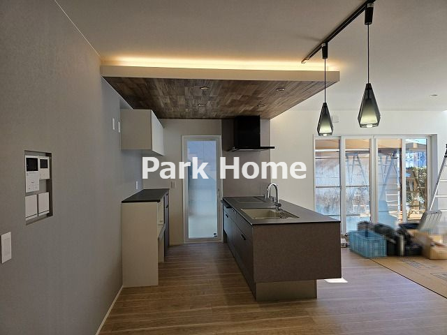 高知市小津町・4号地-新築戸建ての居間・リビング|１F:22.45LDK