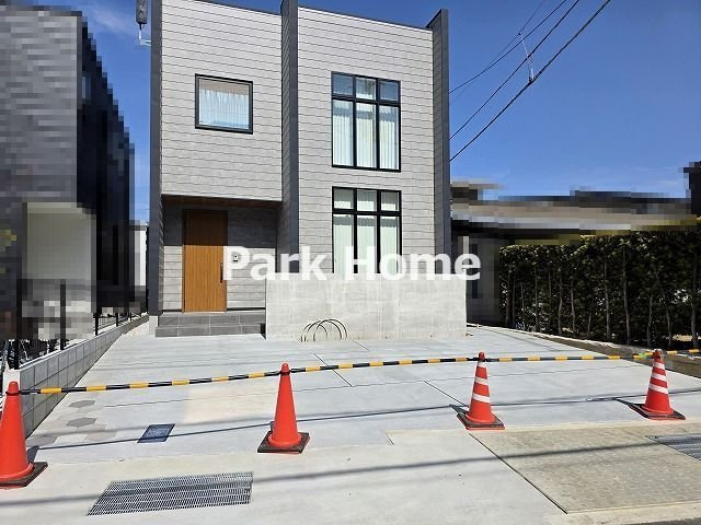 高知市小津町・4号地-新築戸建ての駐車場