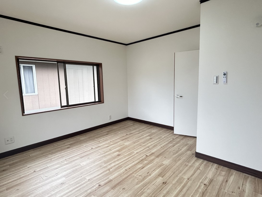 リフォーム済中古戸建　瑞穂市古橋　昭和63年築の洋室|2階洋室