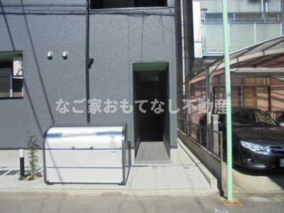 【エントランス】 | アルストロメリア栄生 | アルストロメリア栄生