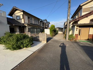 【前面道路含む現地写真】