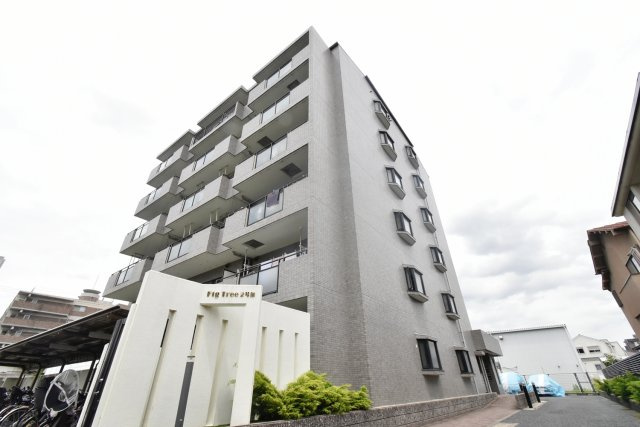 FIG TREE 2号館