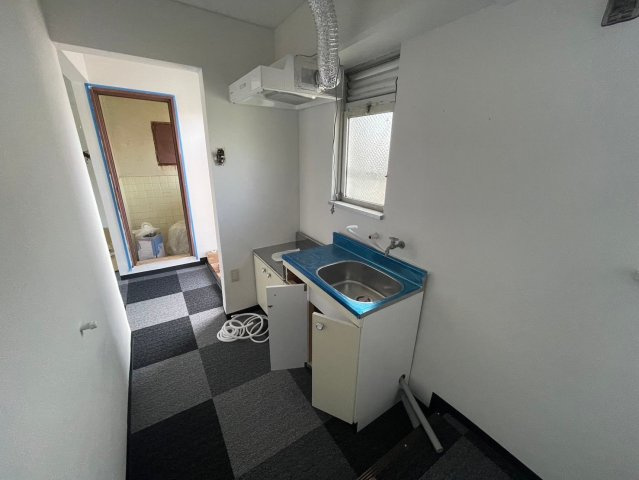 古波津商事ビル