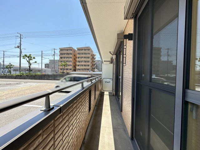 ビレッジ北久保 C棟のバルコニー