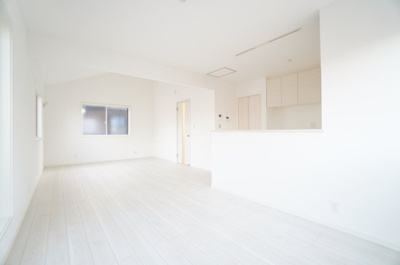 【居間・リビング】 | 桜木北2丁目戸建て