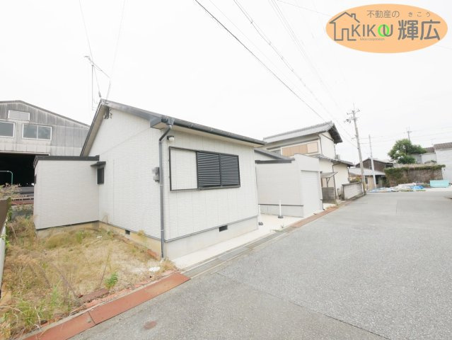 明石市大久保町八木　倉庫付戸建