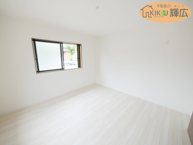 【洋室】 | 明石市大久保町八木　倉庫付戸建